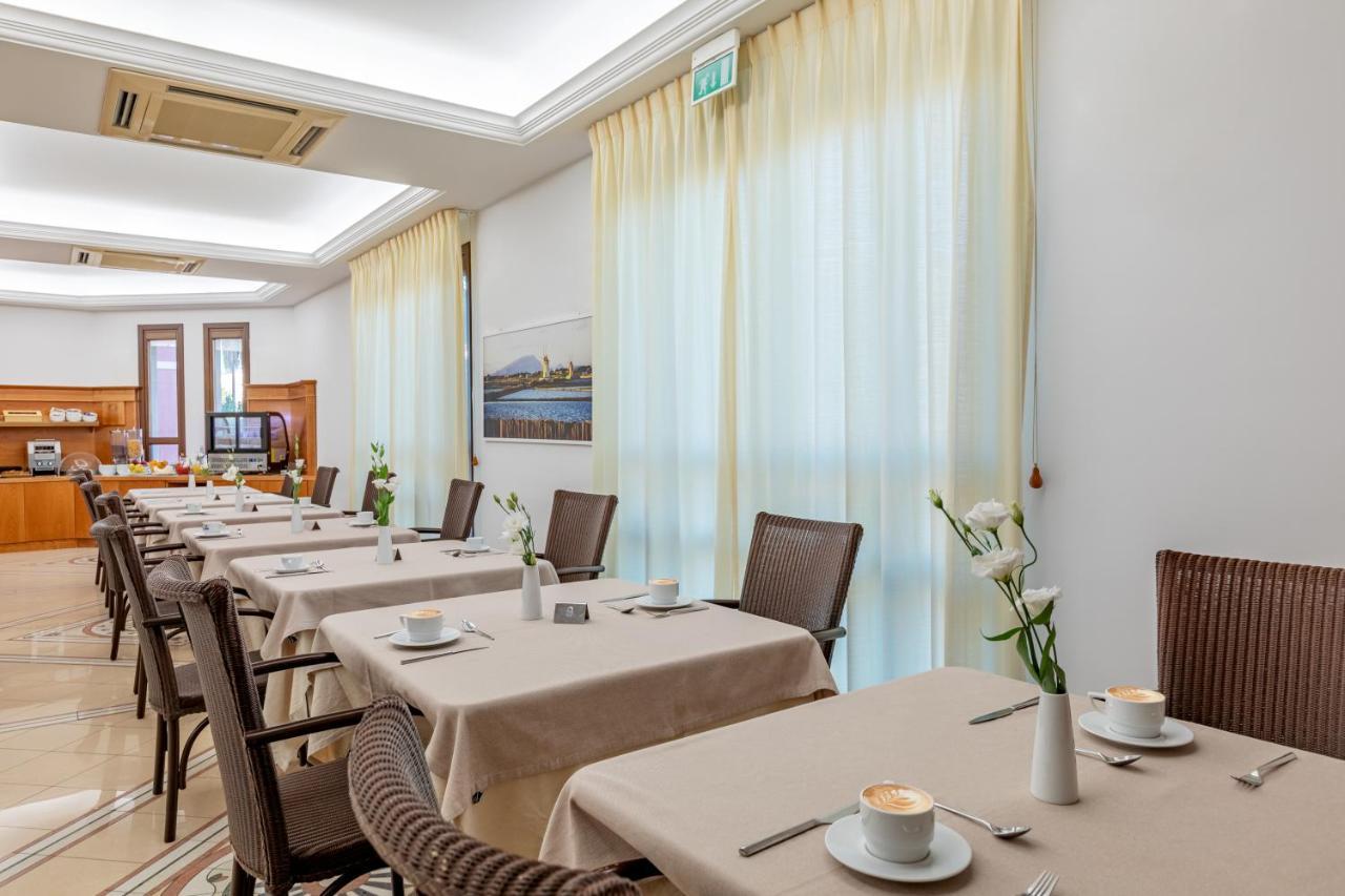Hotel Sabbia D'Oro San Vito Lo Capo Exterior photo