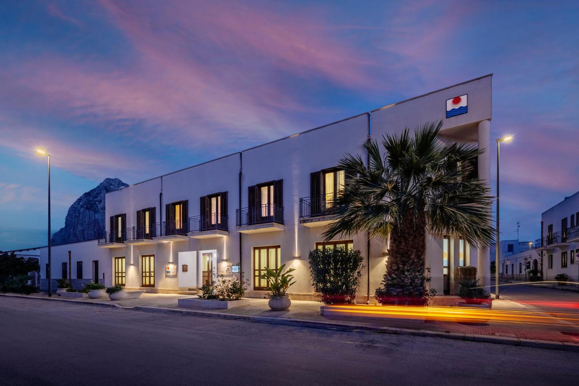 Hotel Sabbia D'Oro San Vito Lo Capo Exterior photo